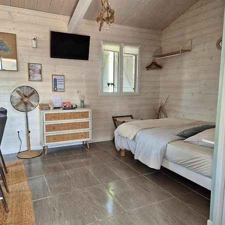 La Cabane De L'Estran Au Bord De Mer Лантон Екстериор снимка