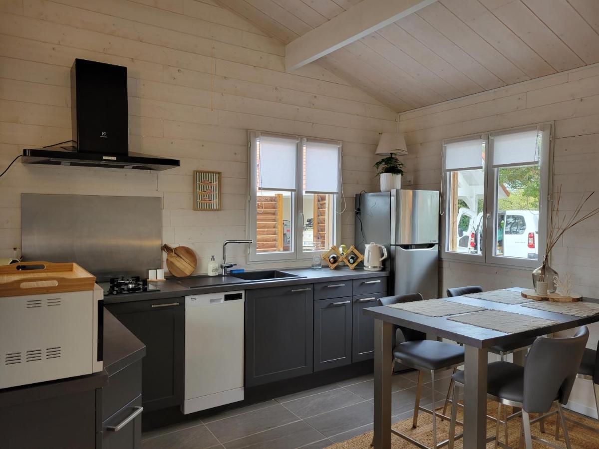 La Cabane De L'Estran Au Bord De Mer Лантон Екстериор снимка
